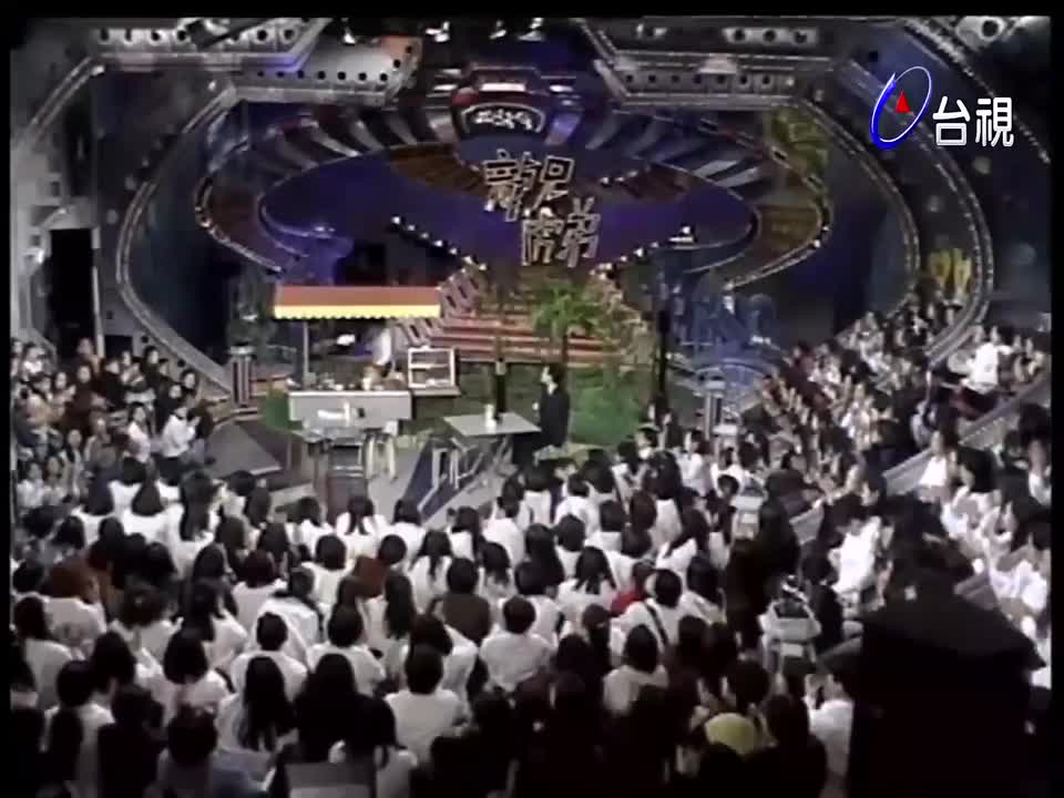 刘德华昔日沦为临演 辛苦度日