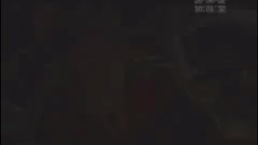 《冒险乐园》摩托全损版-2003专辑Hits Or Misses