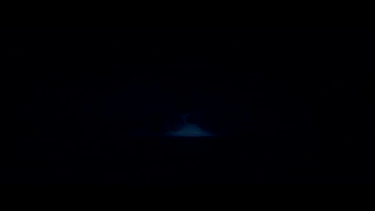 (Mandarin) (Taiwan) (via ArendellianDisnerd) 蔡永淳，鄭心慈 - 別閃躲