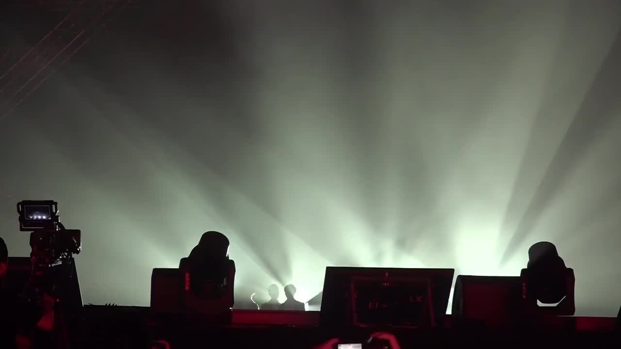 【肖战】 be a man-2018杭州演唱会