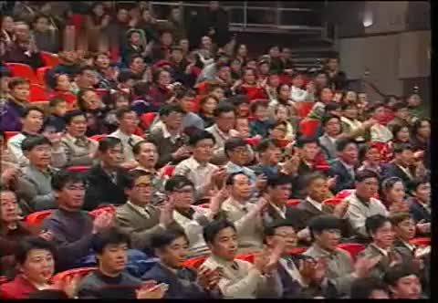 高秀敏 范伟《四喜临门》_流畅 360P