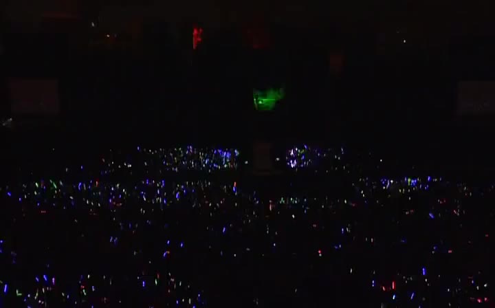 [周杰伦2007世界巡回演唱会(台湾版)].Jay.Chou.2k7.World.Tour.Concert.Live.2008.CN.DVDRip.XviD-M