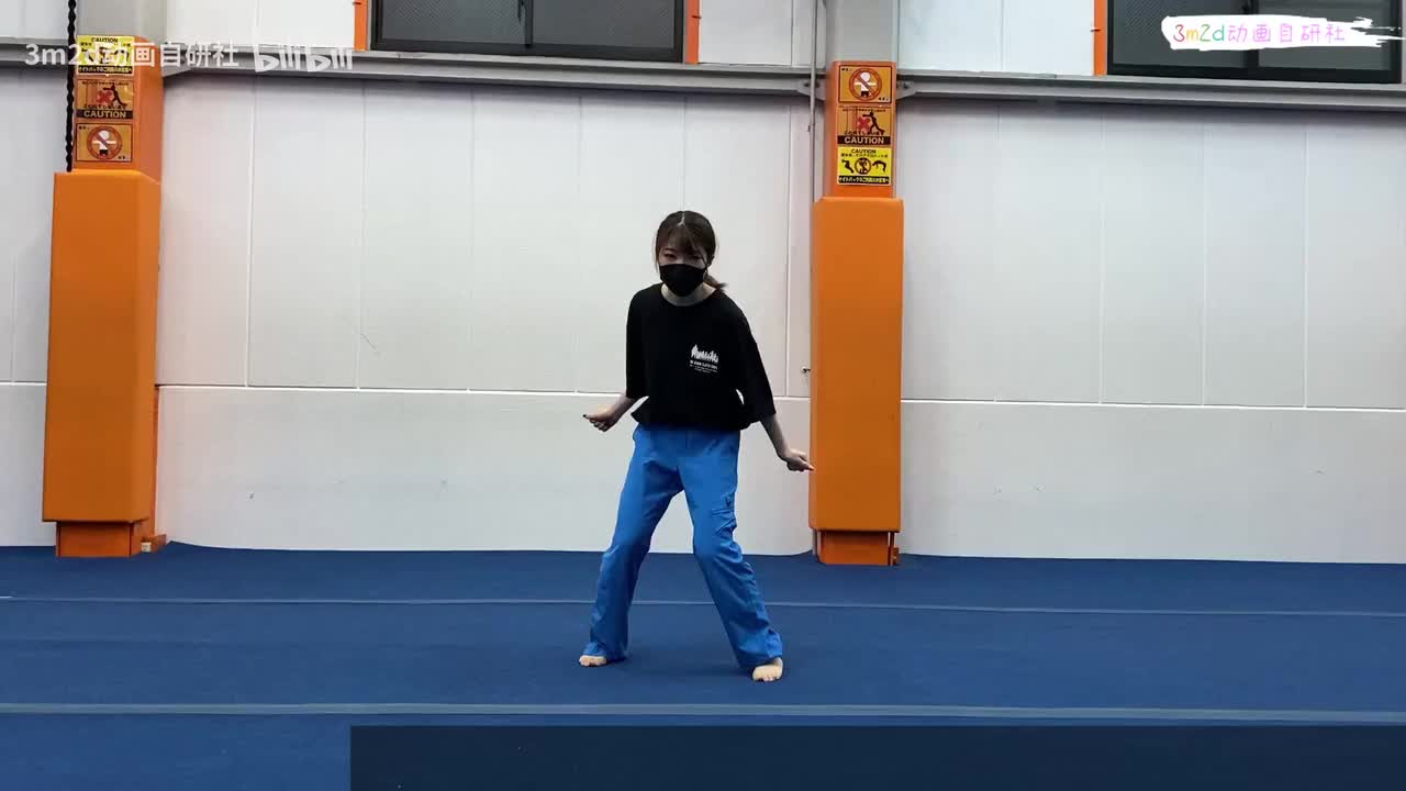 [被攻击][游戏动作真人参考][女]可爱的倒地