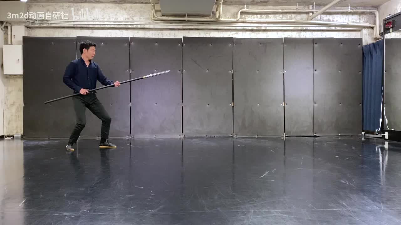 【长武器(LongWeapon)】格挡→群体攻击