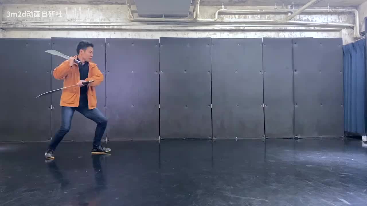 【双武器】交叉砍~交差斬り~Kreuzung