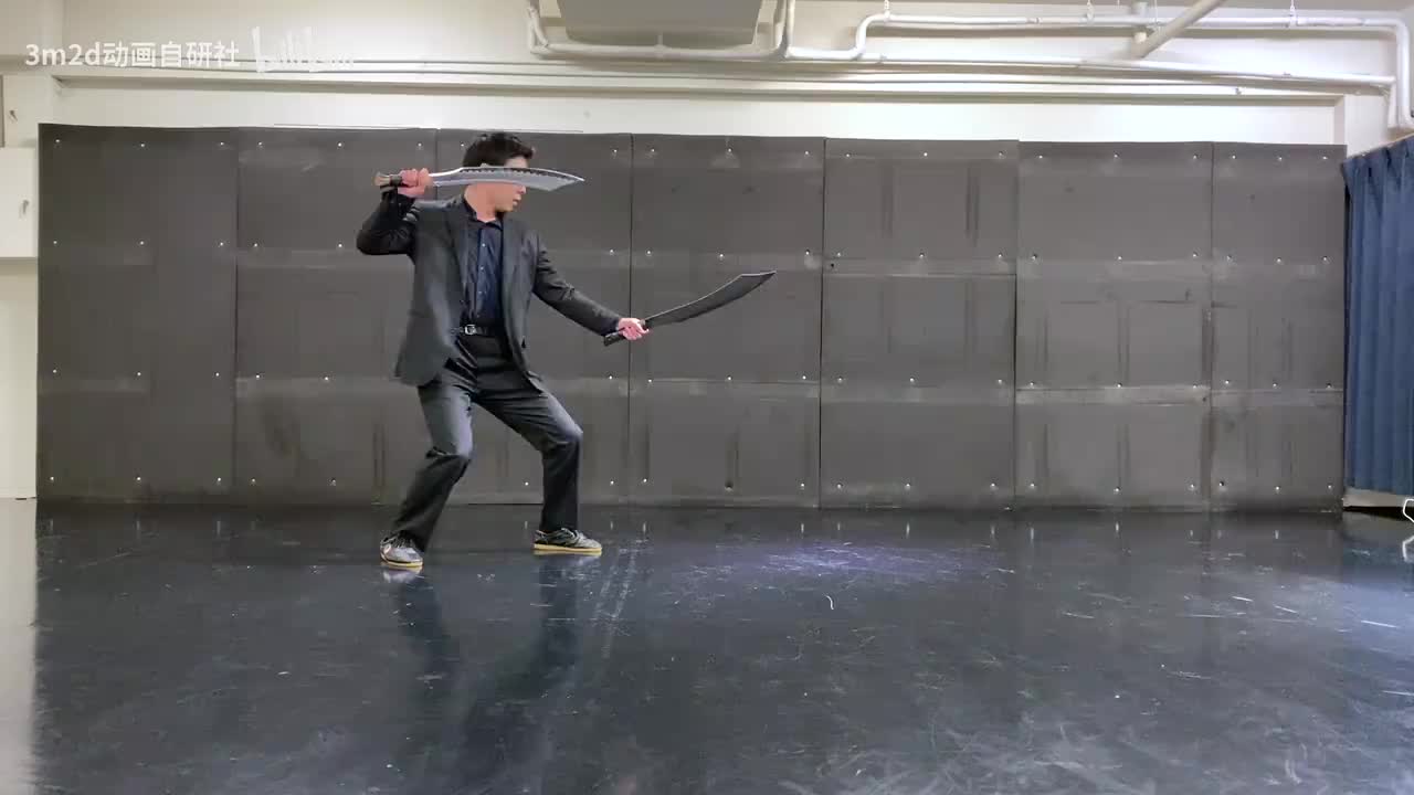 【双武器】砍刀还手~諸鉈返し