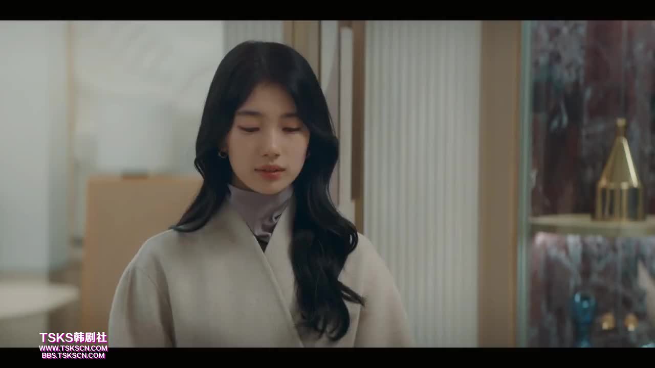 徒步爬楼梯