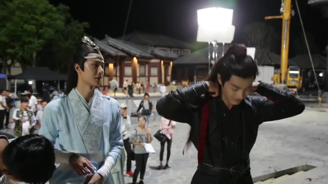 和以前合作过的演员 没有