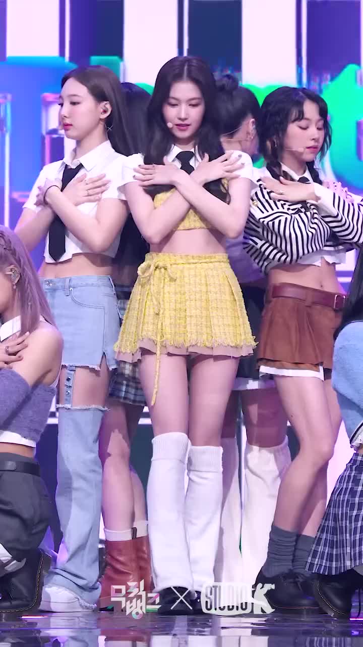 220902 Talk That Talk 【音银】