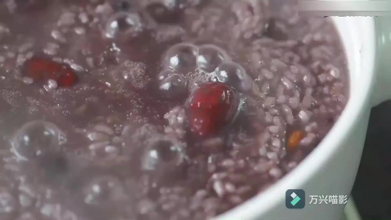 2-19]--枸杞桑葚粥