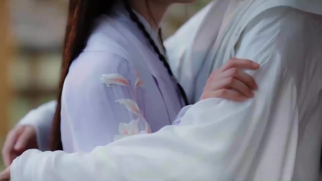 09、分手-抽回被拉着的手