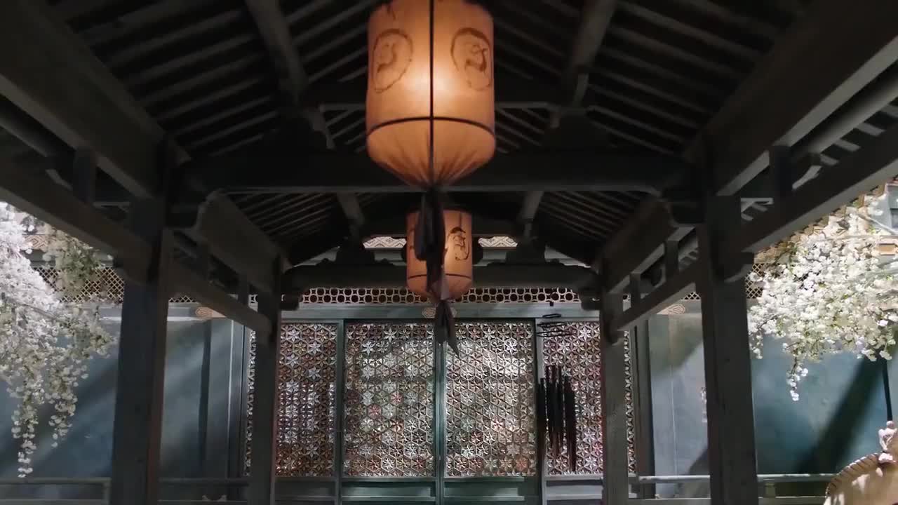 24、有花的院子、走廊