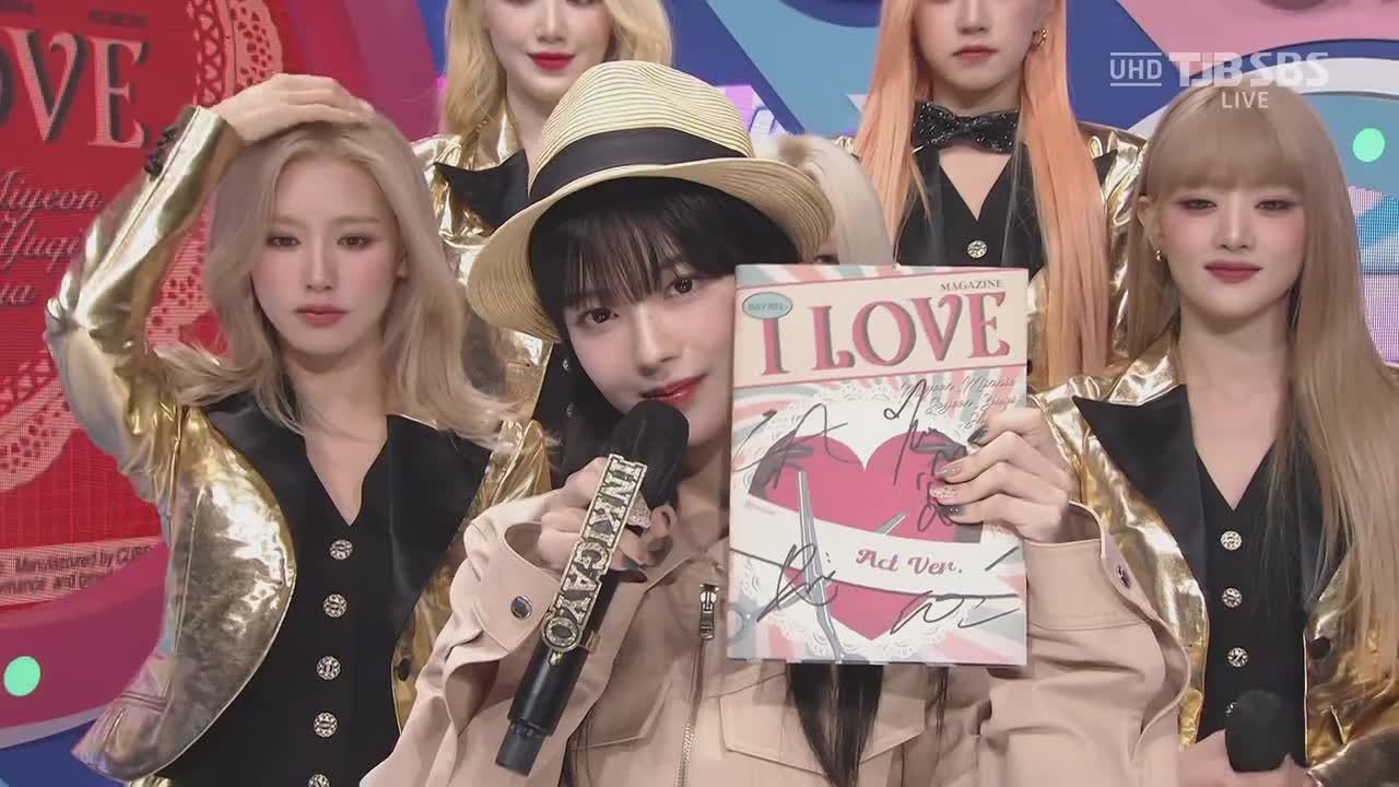 221023 SBS UHD Inkigayo (G)I-DLE - interview