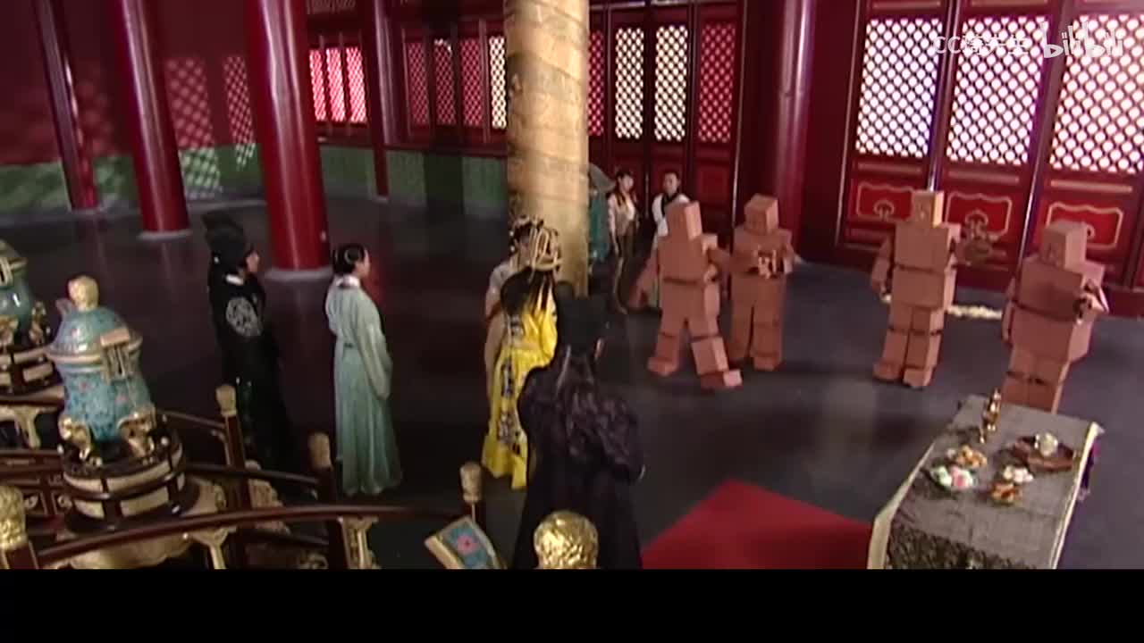 小鱼儿入宫对付刘喜，花无缺摇身一变竟成驸马