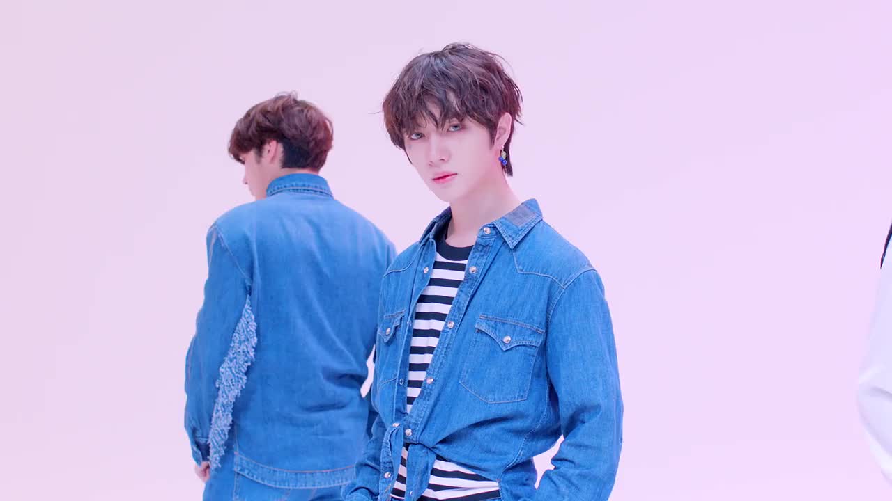 TXT - 在5点53分的天空中发现的你和我(Dance Break Ver.)