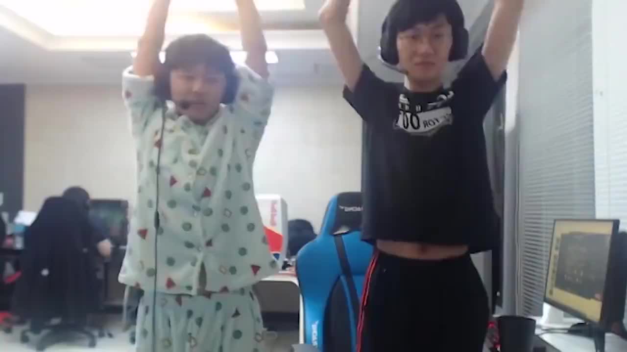 拉伸双排兰（p）