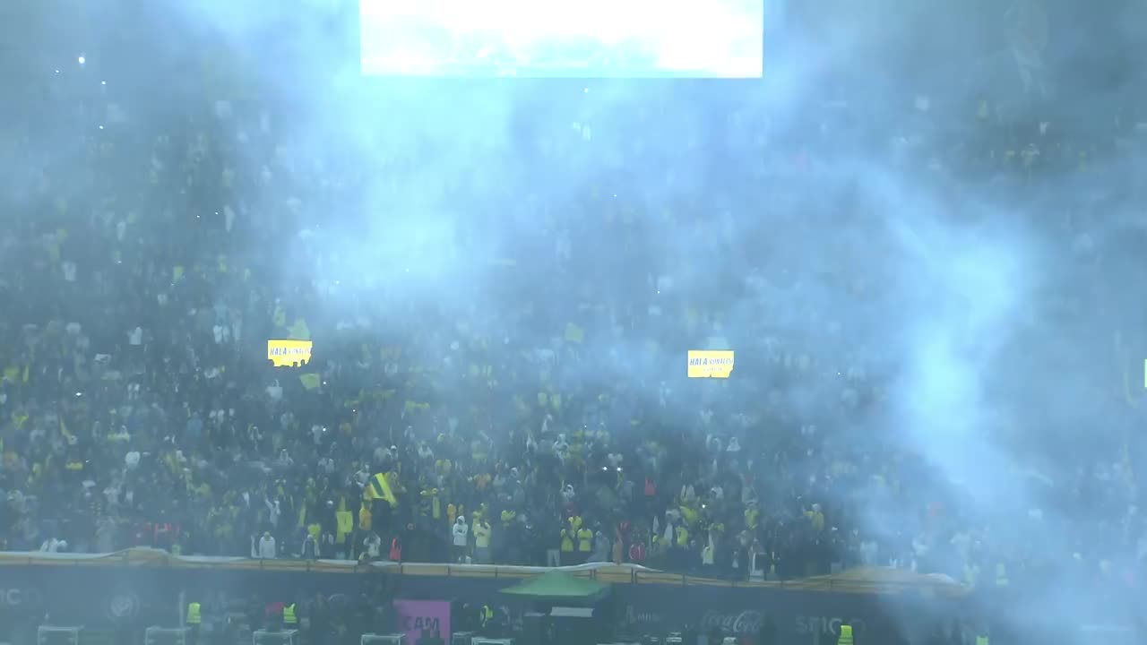 CR7亮相利雅得胜利