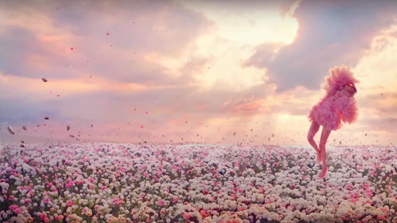 ROSÉ - On The Ground