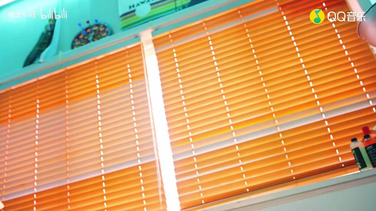 威神V TEN&YANGYANG - Low Low