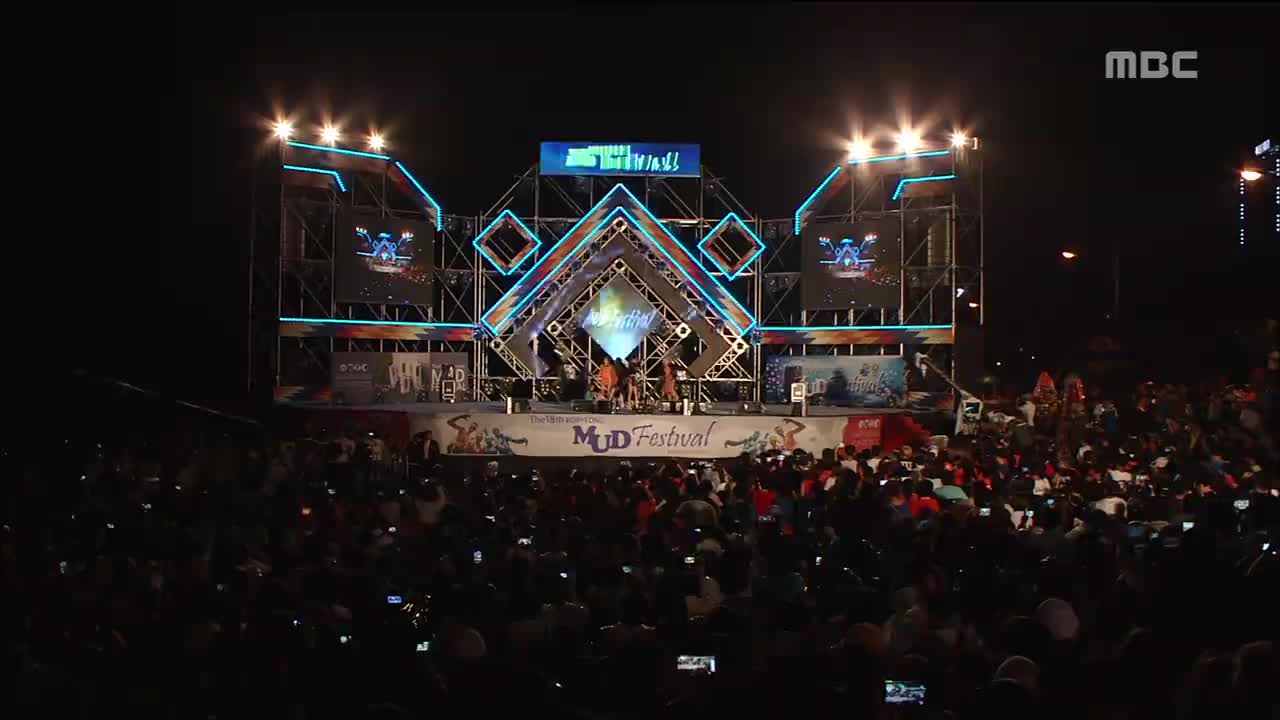 150718 AOA - Miniskirt (The 18th Boryeong Mud Festival)
