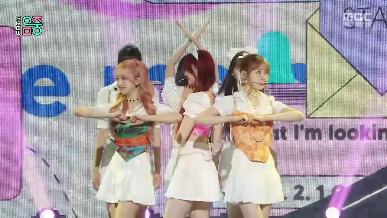 230225 MBC UHD Music Core STAYC - Poppy
