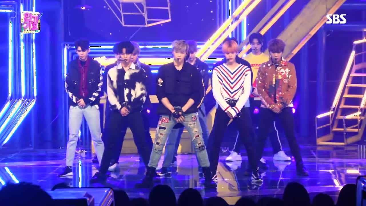 2018 人气歌谣(fancam 180401)