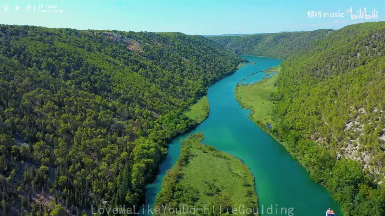 《Love Me Like You Do》