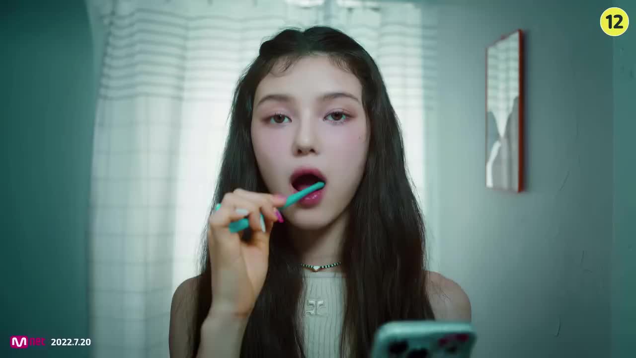 Hype Boy（DANIELLE&HAERIN）