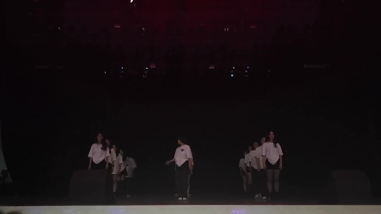 16、齐舞串烧（J舞堂）