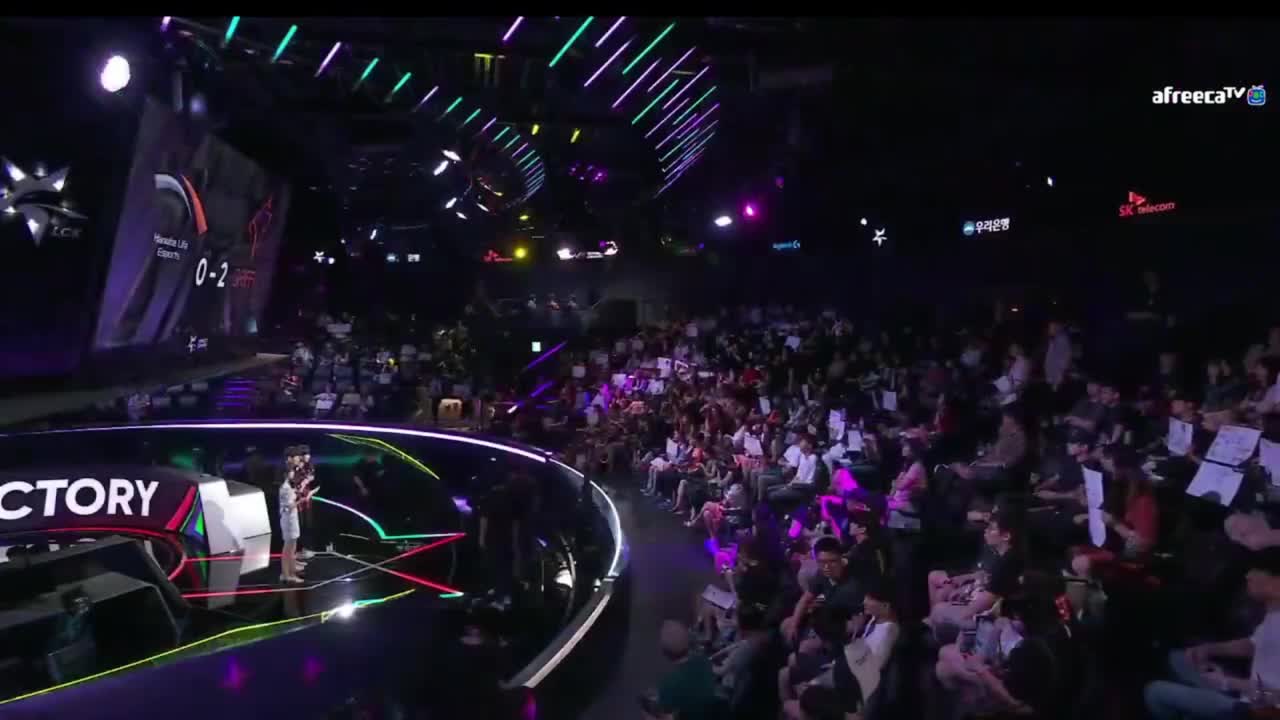 （无中字）HLE vs GRF 08.18采访（Lehends）