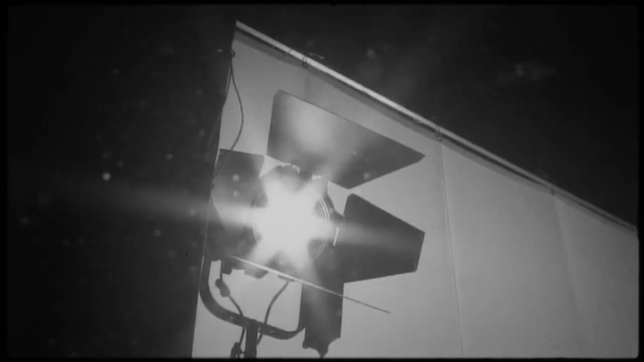 【MV首播】Lana Del Rey联手Jon新单《Candy Necklace》