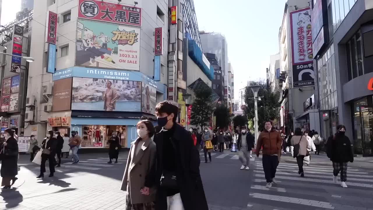 a_day_full_of_eating_in_Tokyo-Japan_🍣~_spend_the_day_with_me🇯🇵