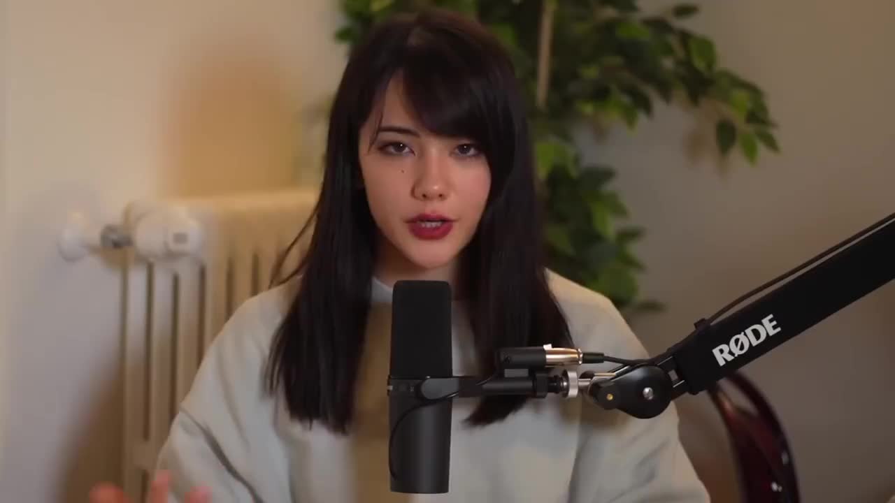 How_I_read_100_books_a_year-_5_tips_for_reading_more