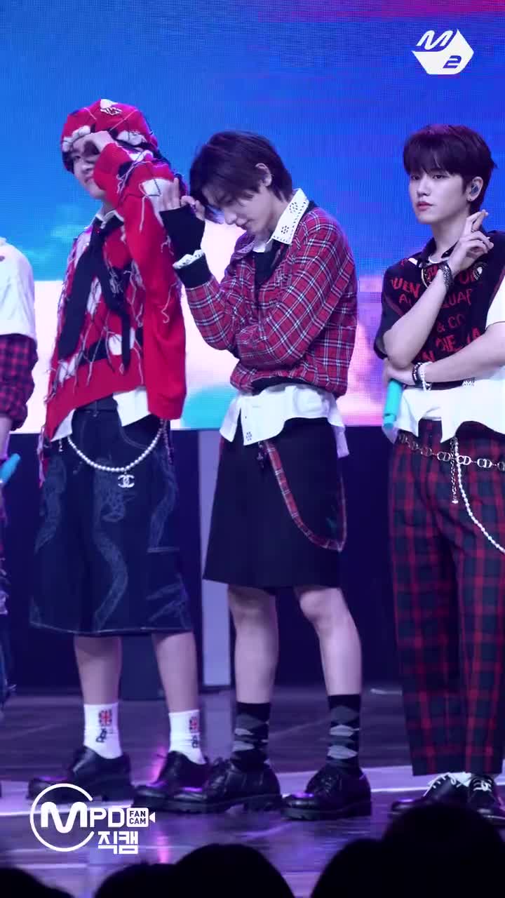 230713 Hot Summer l MCD