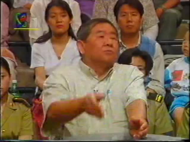 活动仪式举行前电视台主持人采访、介绍片段