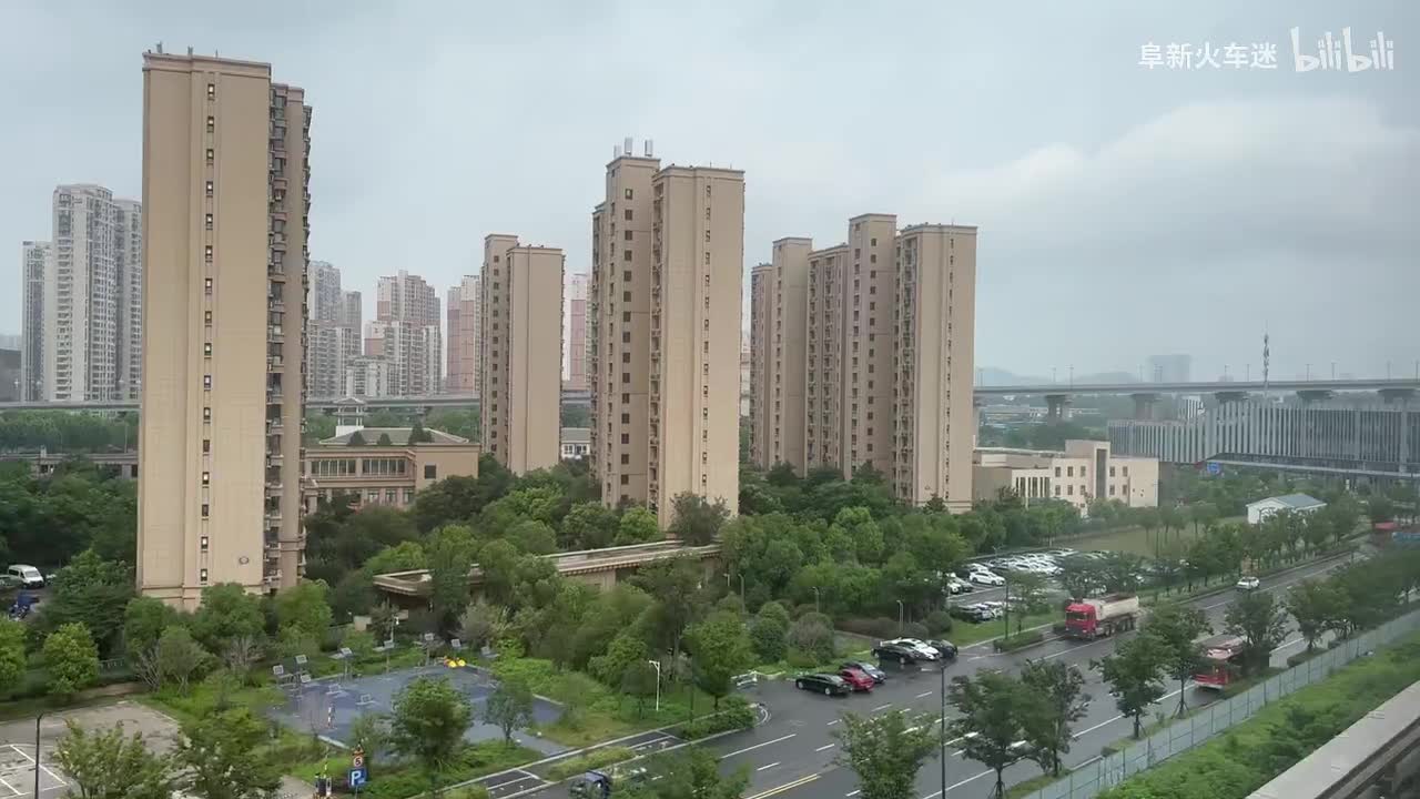 【左侧视角】1227次通过南京长江大桥