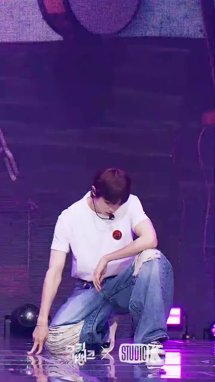 [1080] 音银 成灿直拍 230915