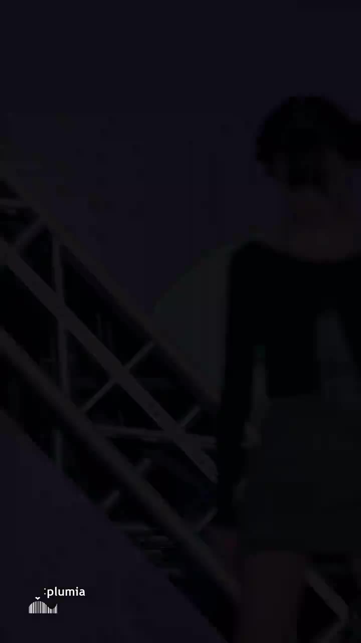 Dun Dun Dance | Plumia