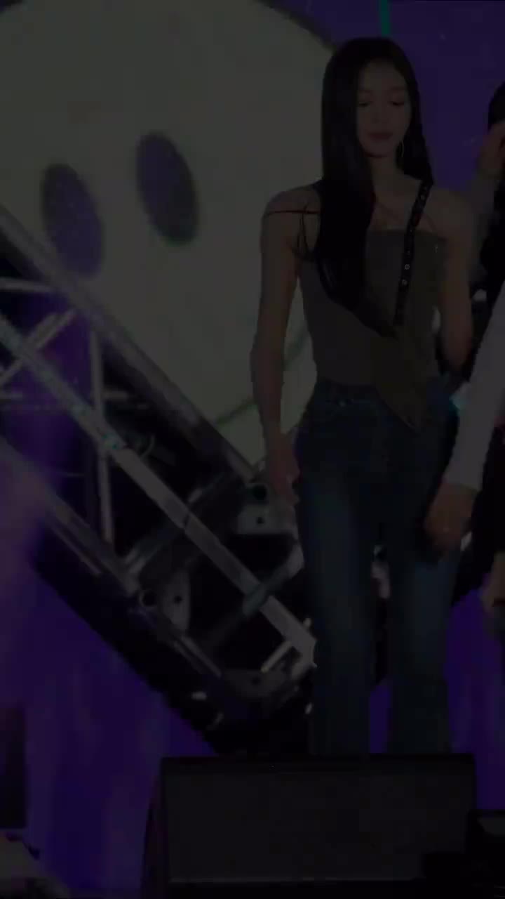 Nonstop | Emoticon Dc