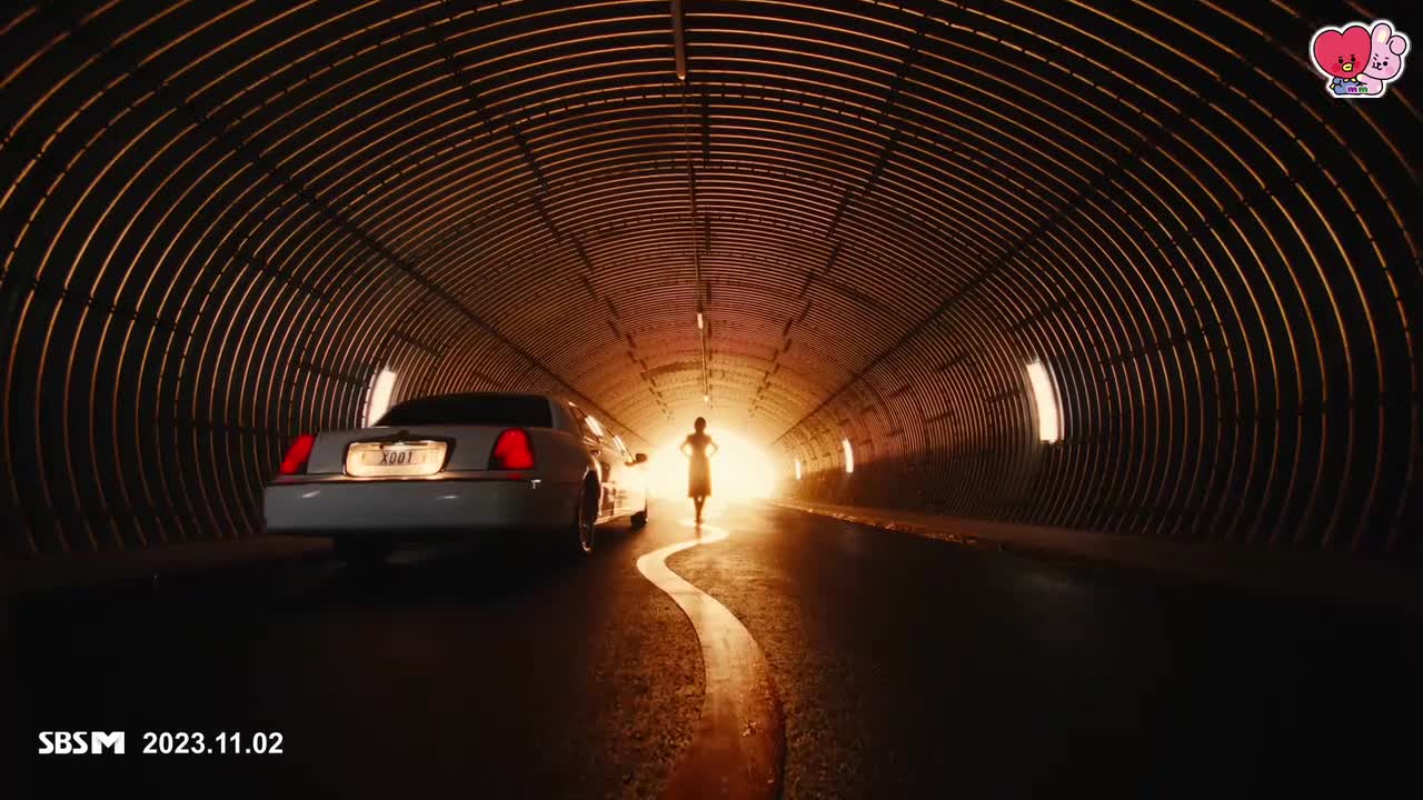 231101 《Standing Next to You》Official Teaser