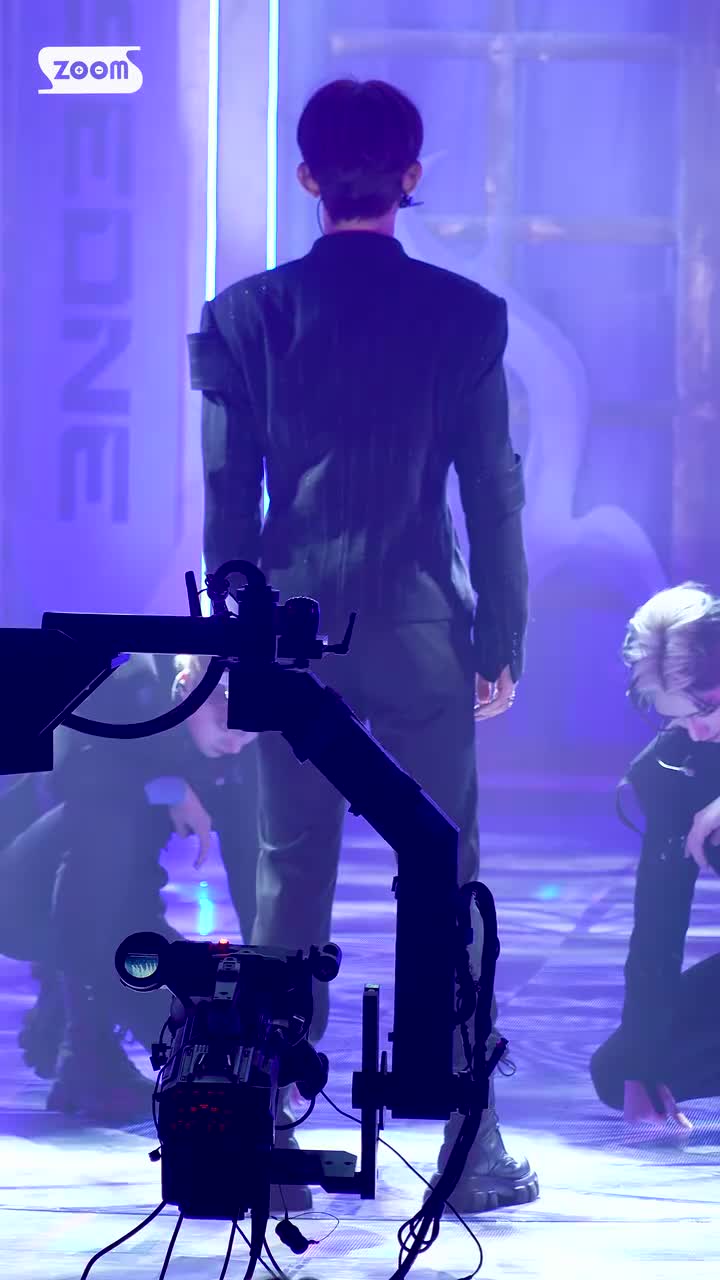 231112 CRUSH 人气歌谣