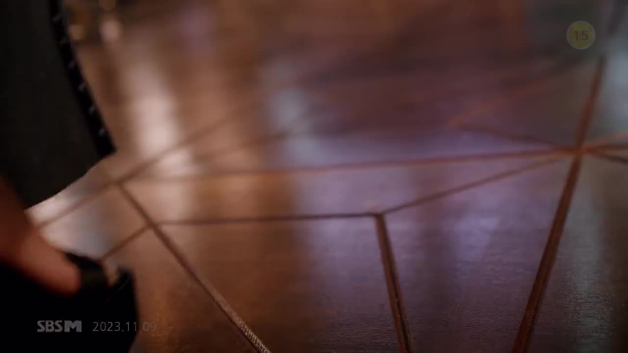 NOBODY（田小娟 X 金玟庭 X Liz）