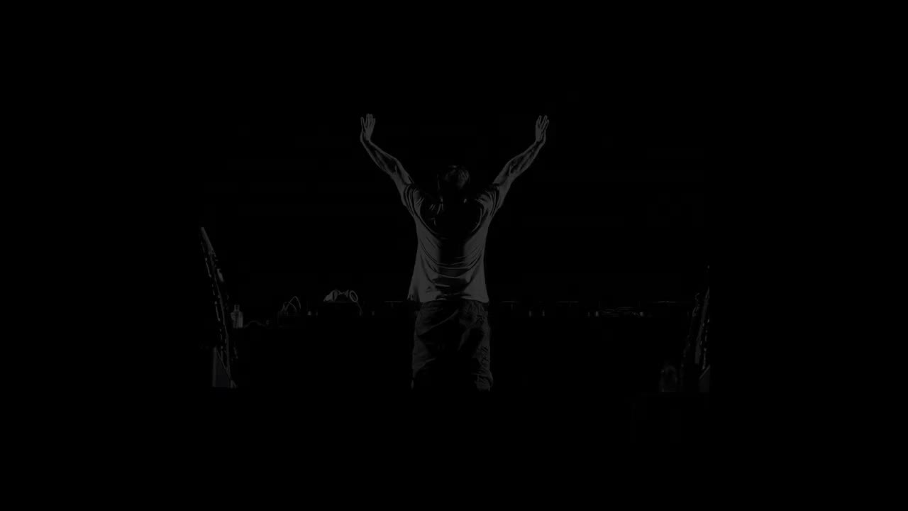 Headhunterz - Wij Zijn Oranje (Bootleg)