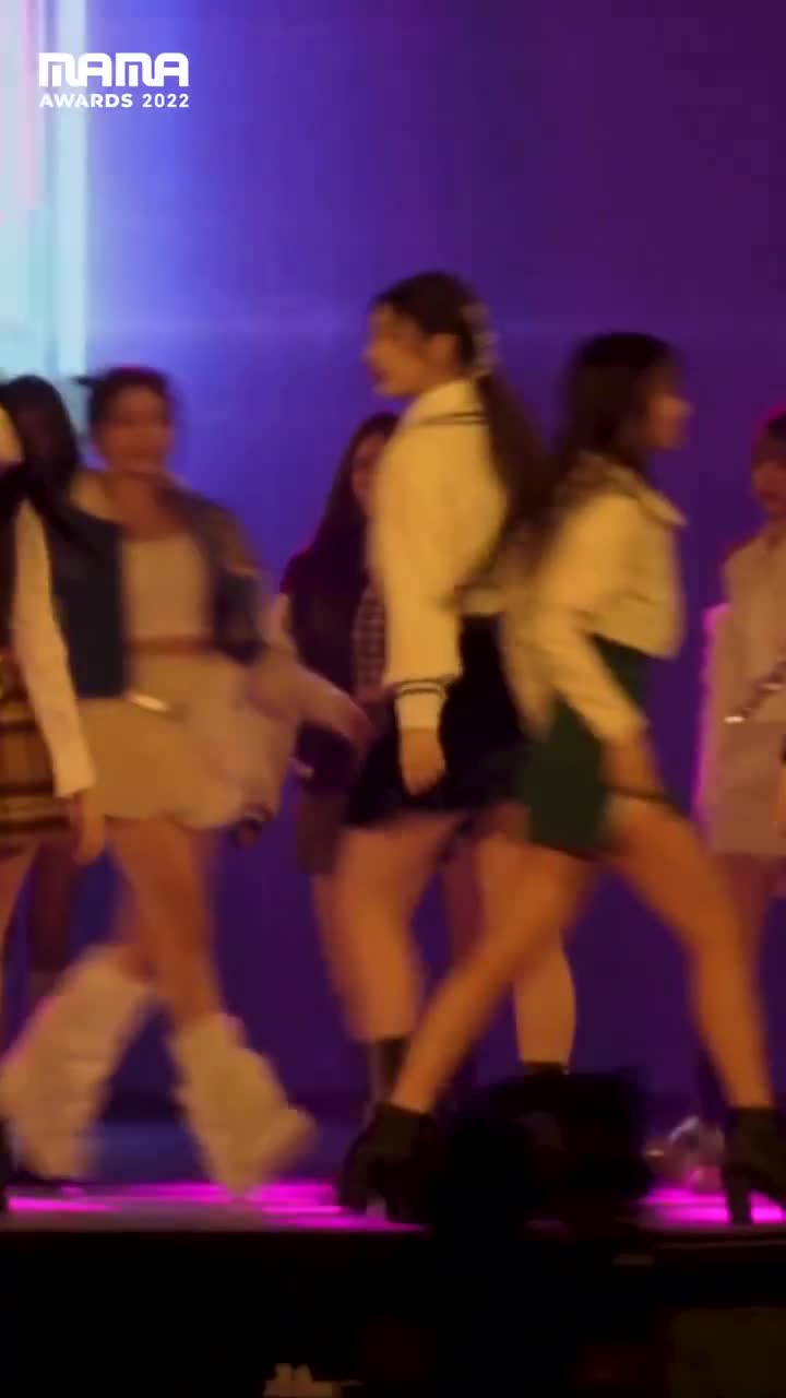 221129 Hype Boy MAMA颁奖礼