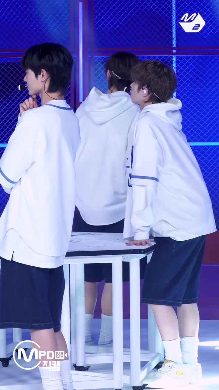 240122 YOUNGJAE竖版