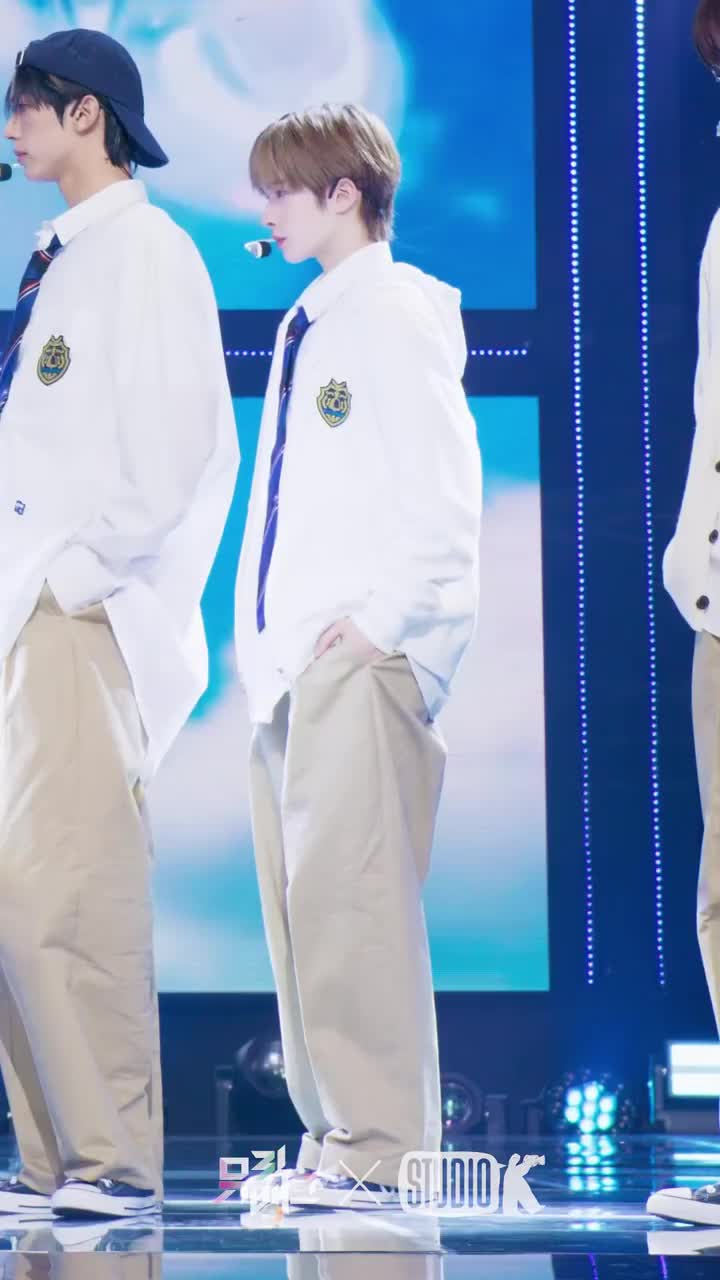 plot twist 240202 KYUNGMIN竖版