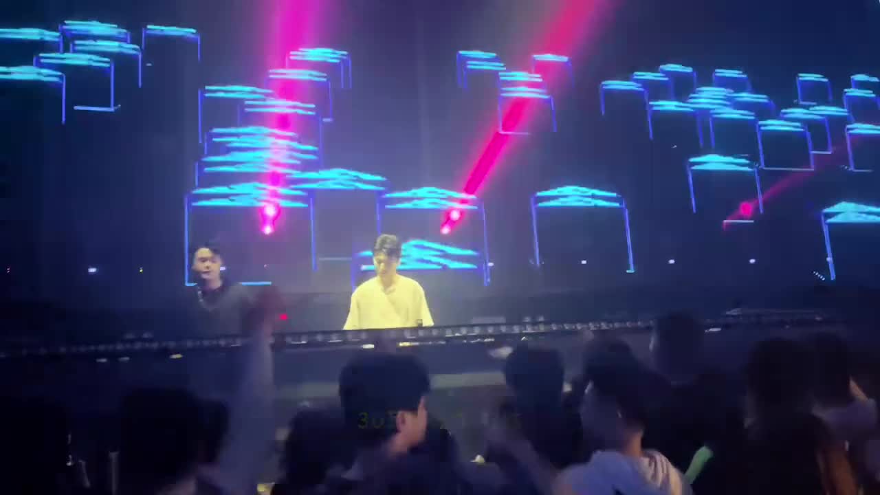 114. 3D耳膜轰炸 - 7妹