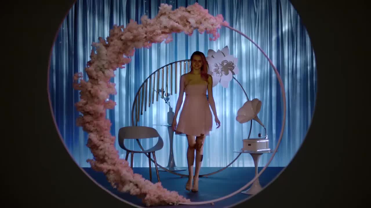 华为 nova 2 系列广告