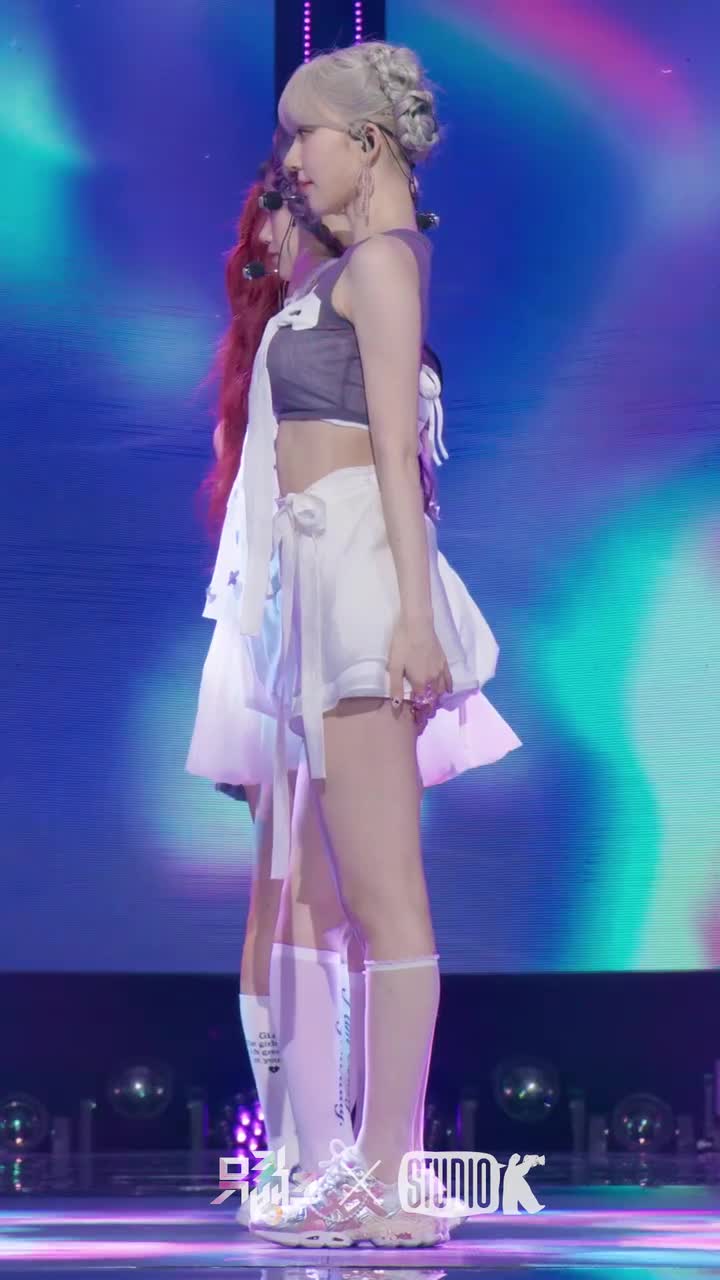 金采源 KIM CHAEWON - Swan Song 竖版直拍