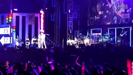 飞机场的10:30（with张飞宇）